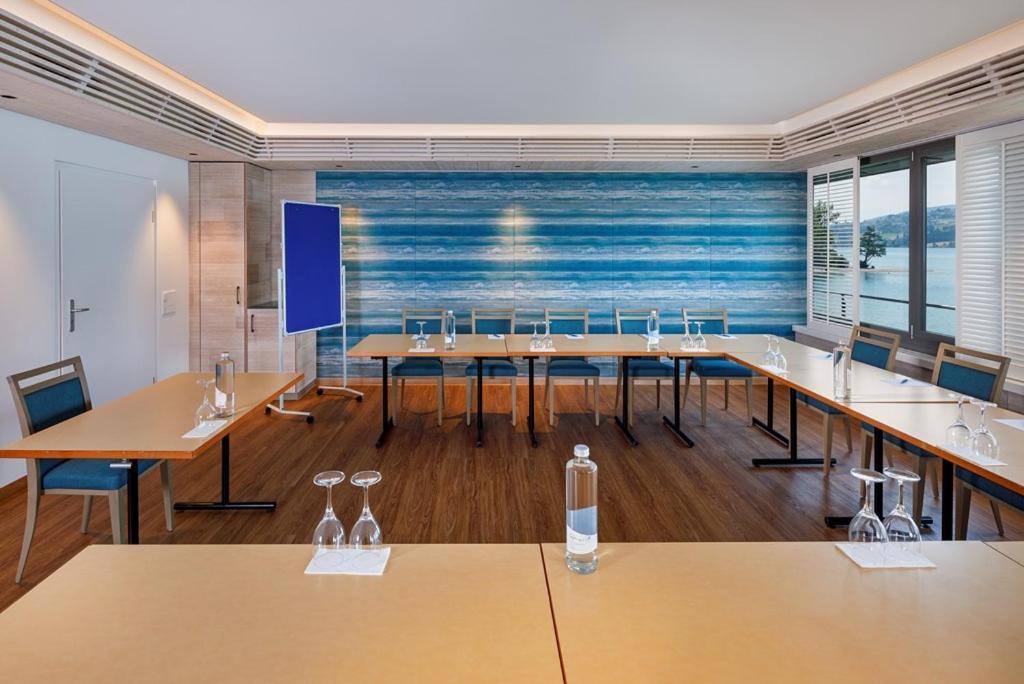 Seehotel Delphin Meisterschwanden Extérieur photo