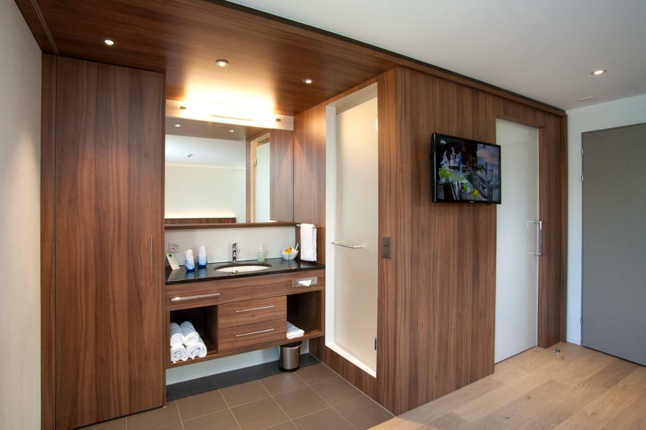 Seehotel Delphin Meisterschwanden Extérieur photo